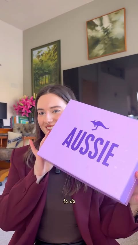 Instagram post by @londonislandliving for Aussie Hair. Caption reads: [...] to say that I’m doing a giveaway with....