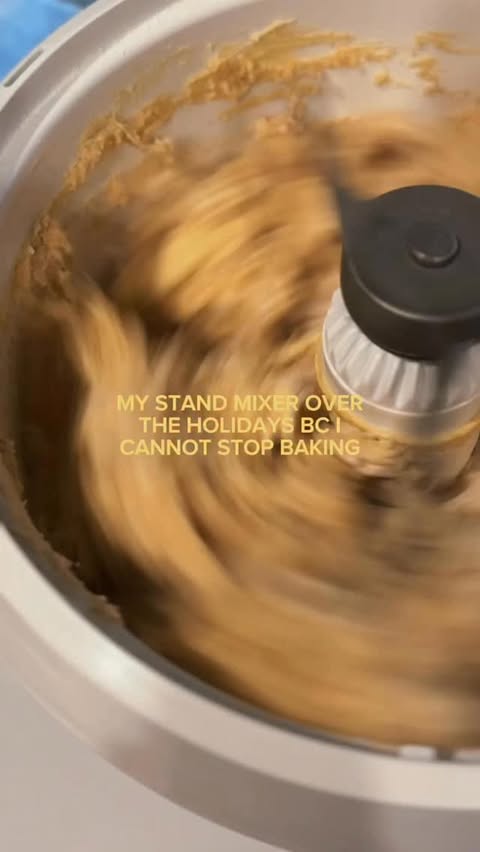 Instagram post by @alliewhitethorn for NutriMill. Caption reads: [...] an additional $20 off black friday at....