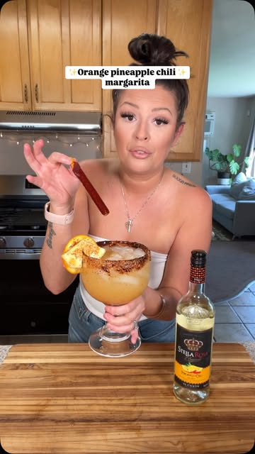 Instagram post by @malinda.rocha for Stella Rosa Wines. Caption reads: Orange pineapple chili margarita made with....