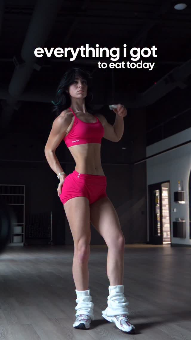 Instagram post by @thebuffunicornn for PEScience. Caption reads: [...] is that good bro - protein powder from....