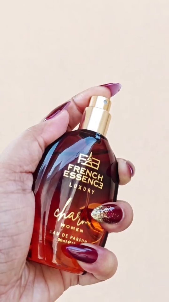 Instagram post by @himanshii_ugc_creator for French Essence. Caption reads: [...] in your style....