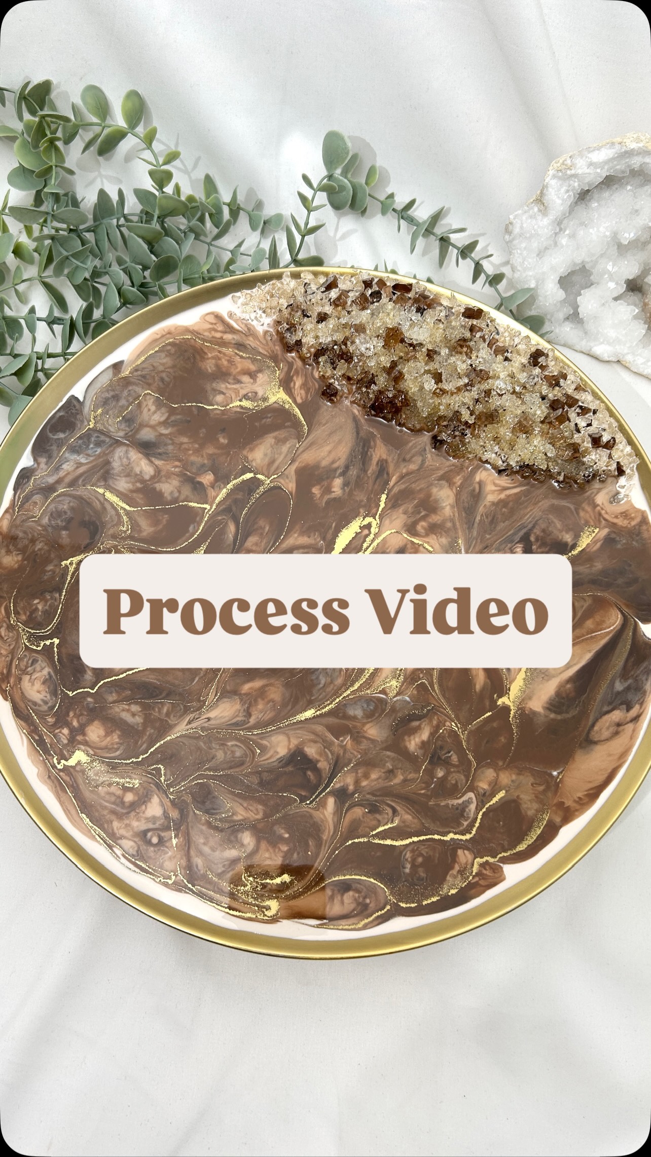 Instagram post by @s.n._resin_art for Craft Resin. Caption reads: [...] #resinart #epoxidharz #kunstharz #craftresin....