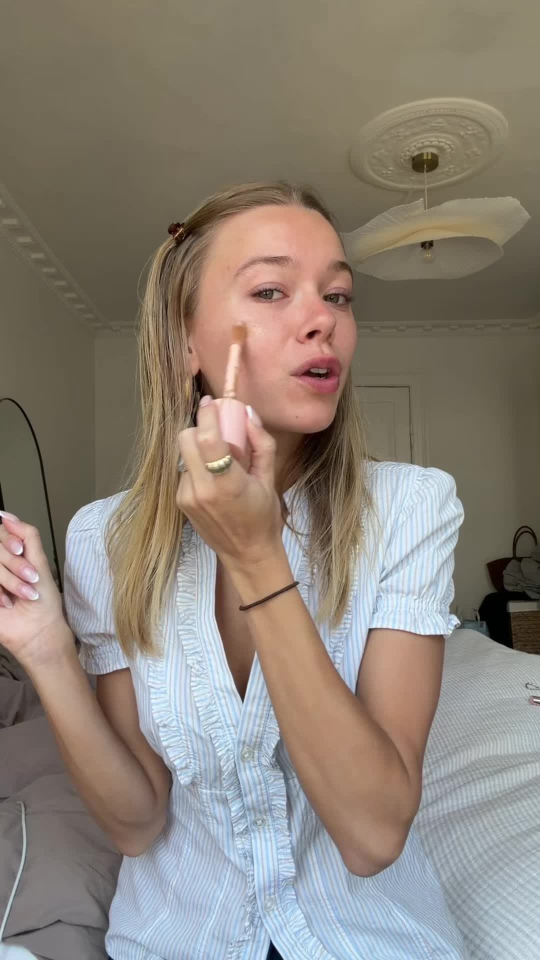 TikTok post by @peddey for Amazon Prime Video Danmark. Caption reads: Annonce @Amazon Prime Video Danmark 🫶🏼 Her er....