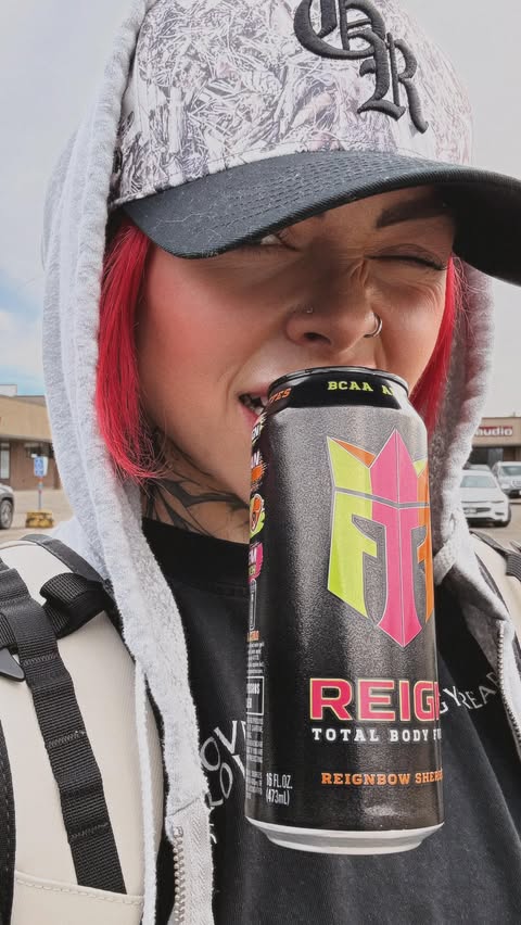 Instagram post by @k_breezy.fit for Gymreapers. Caption reads: [...] body some love too🙏🏼🤍

Full fit:....