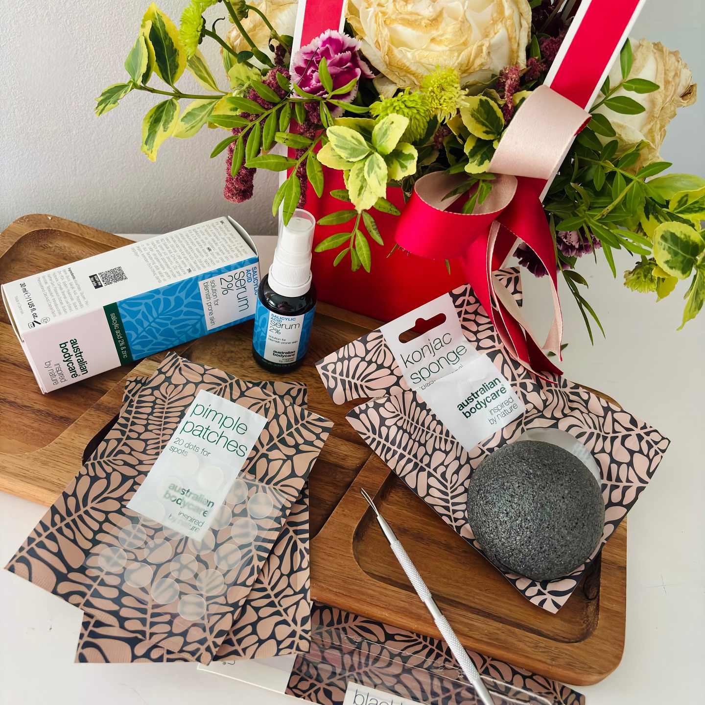 Instagram post by @monikaloczi for Australian Bodycare. Caption reads: 💫 Nowość od @australianbodycare w mojej....