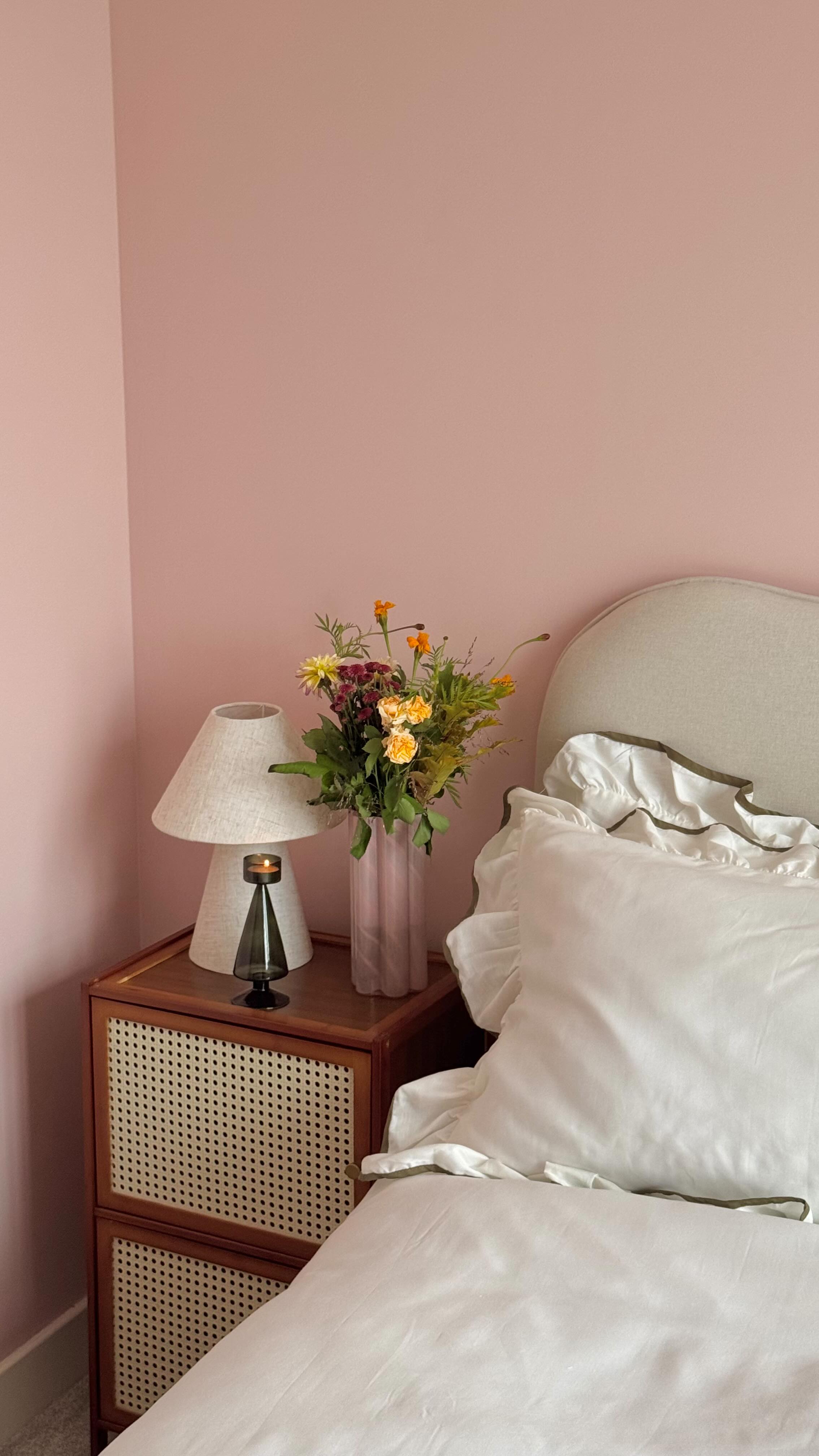 Instagram post by @stephkaluza for Klarna. Caption reads: [...] home! You can even pay flexibly with....