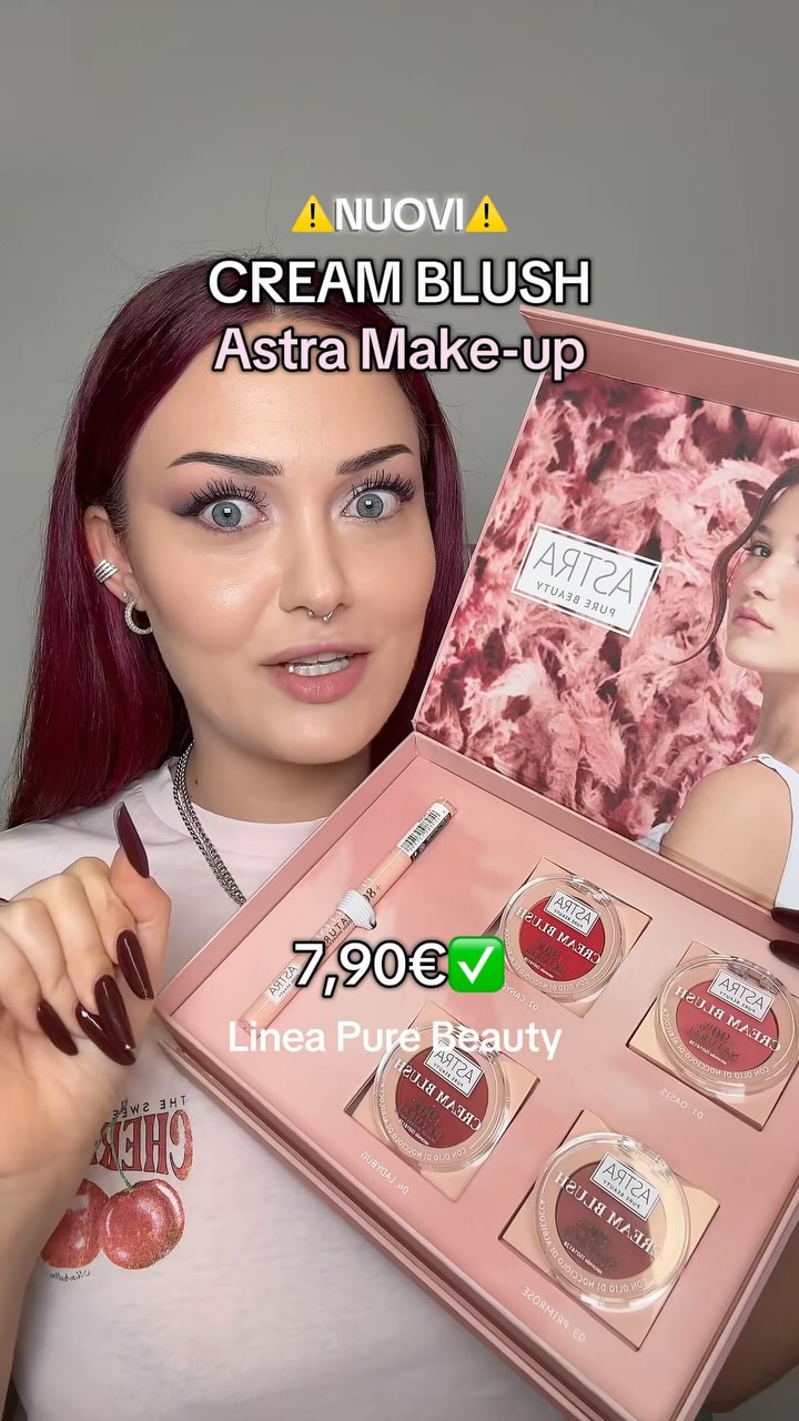 Instagram post by @irene.prosperi for Astra Make-Up. Caption reads: IO🤝🏻BLUSH aaaa grazie @astramakeupofficial hai....
