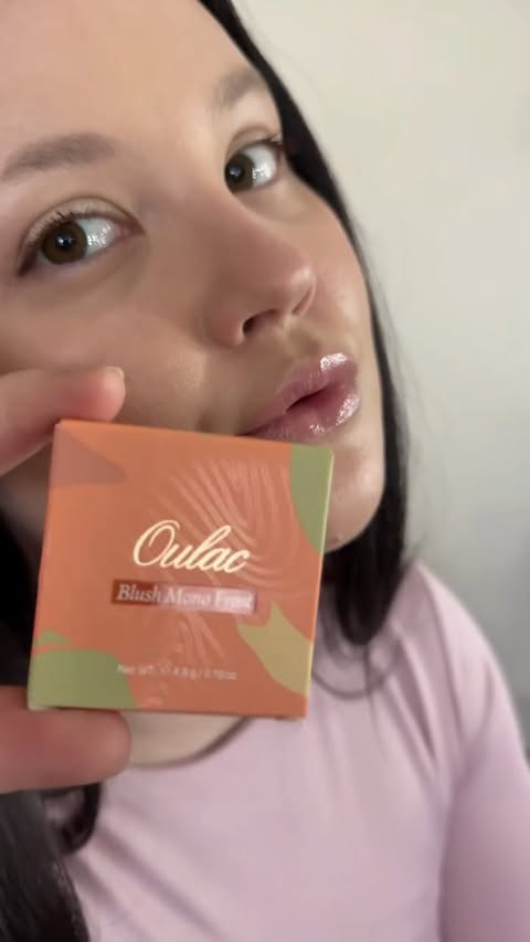 Instagram post by @girl_era_uk for Oulac Cosmetics. Caption reads: [...] Blush Mono | F01 Love Attraction....