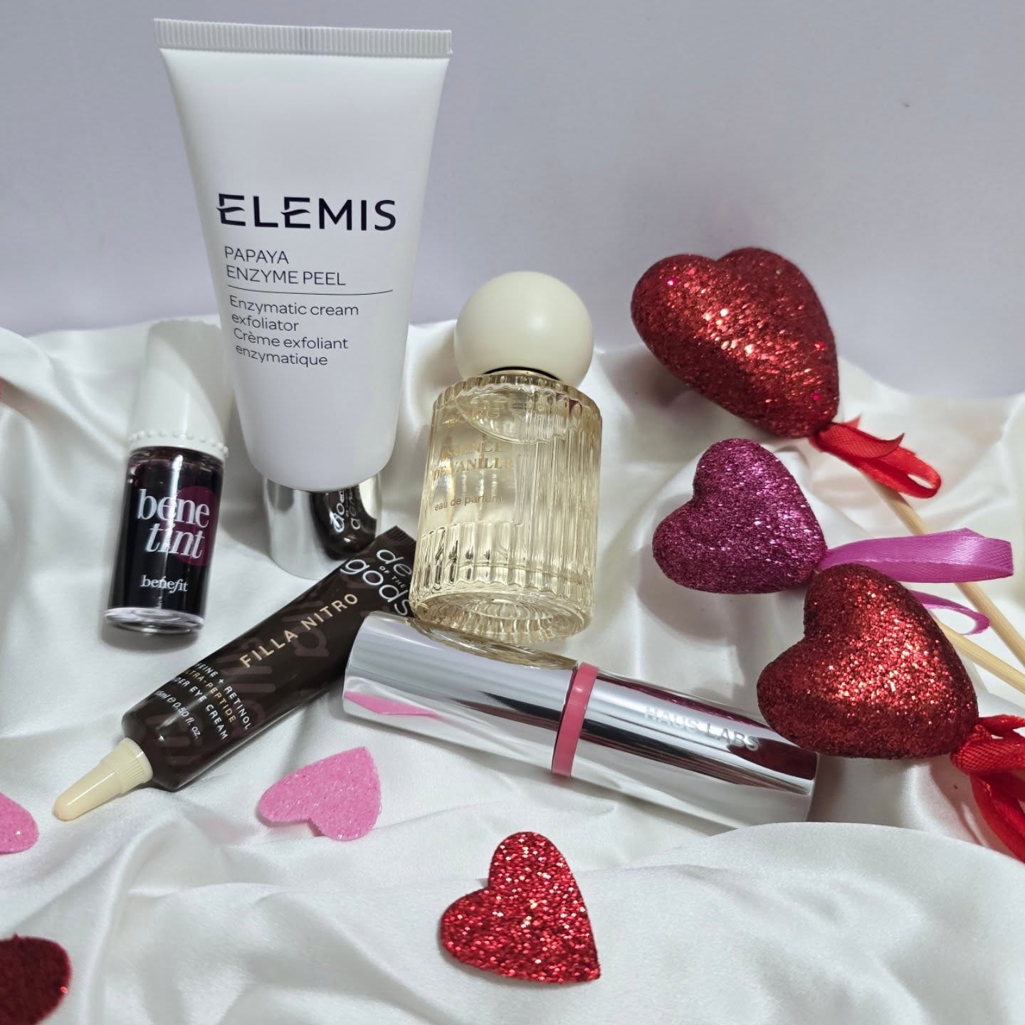 Instagram post by @iceeresults for Benefit Cosmetics. Caption reads: ❤️February IPSY Extra Subscription is filled with....