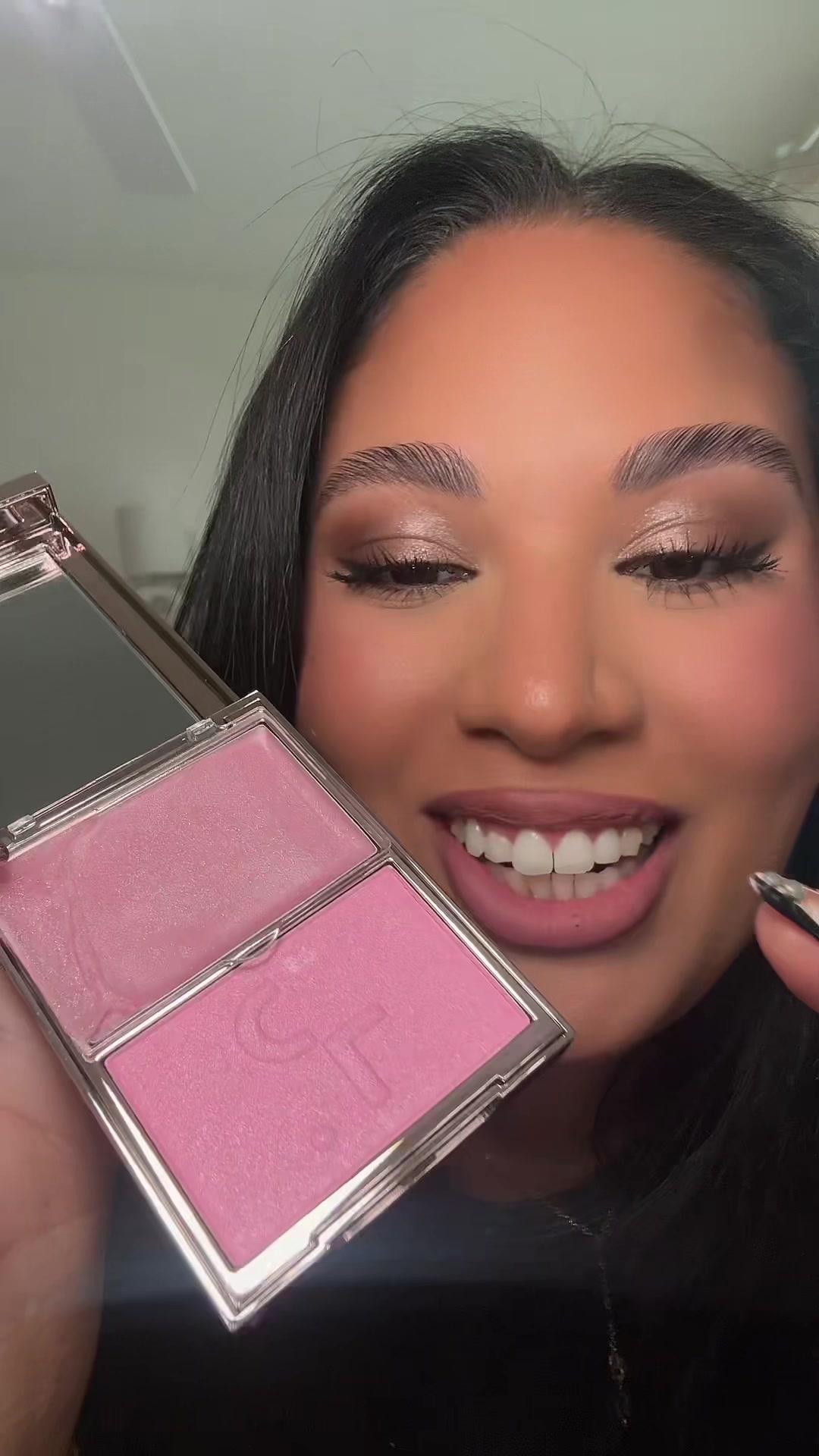 TikTok post by @brooklynreviewsxoxo for Patrick Ta. Caption reads: [...] 😩 it’s so gorg and it’s @Patrick Ta Beauty....