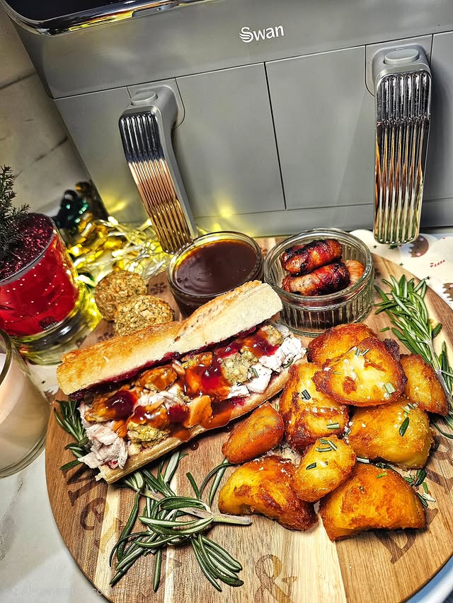 Instagram post by @sj_goodeats_ for Swan Brand. Caption reads: 🎄AIR FRYER CHICKEN & STUFFING BAGUETTES🎄....