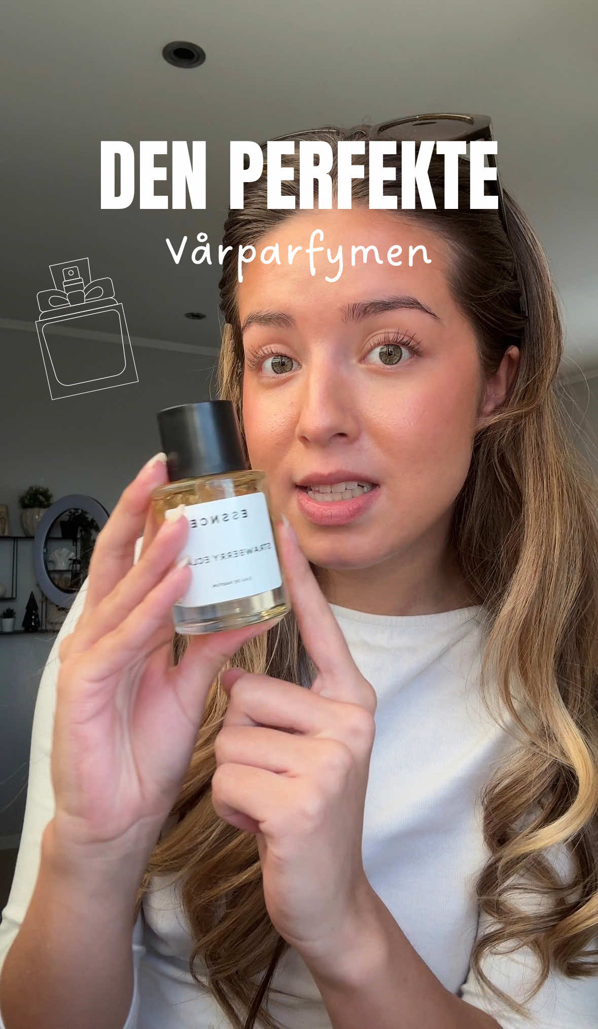 TikTok post by @martinelundemo for ESSNCE. Caption reads: Reklame for @ESSNCE 🍓💕 dere mååå oppriktig lukte....