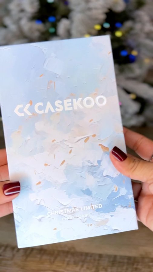 Instagram post by @claricecalazans for CASEKOO. Caption reads: @casekooofficial 🎄🎁 ✨ Elevate your iPhone game....