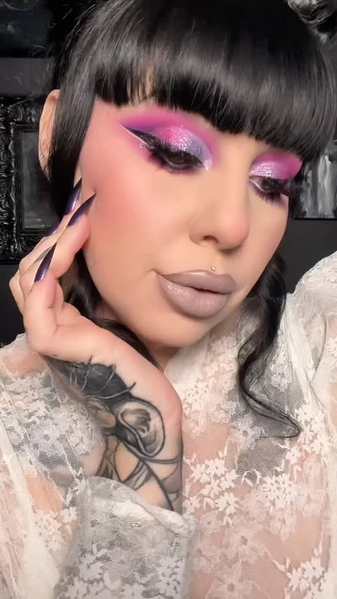 Instagram post by @whipxlashes for KimChi Chic Beauty. Caption reads: deadbutcute💅🏻✨

@trixiecosmetics first base....