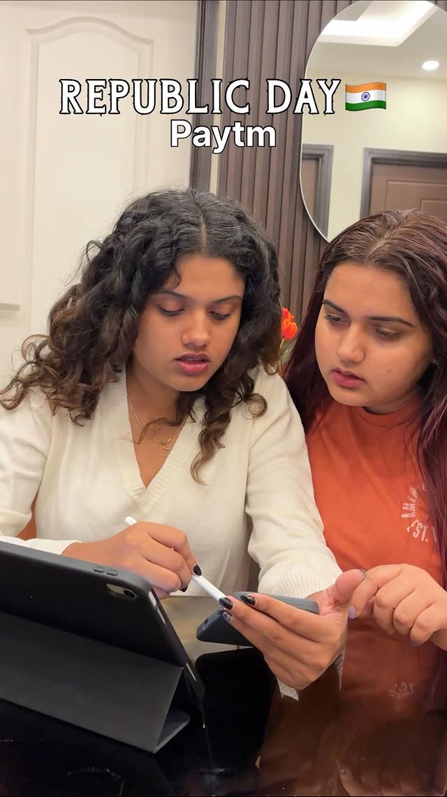 Instagram post by @janevlogs_ for Paytm. Caption reads: [...] & payments that turn golden 🇮🇳✨ With....