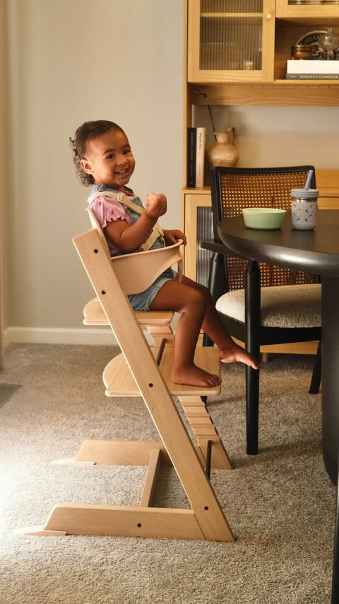 Instagram post by @mrsjessielove for Stokke. Caption reads: [...] with us. 🌱 (AD) The Tripp Trapp by....