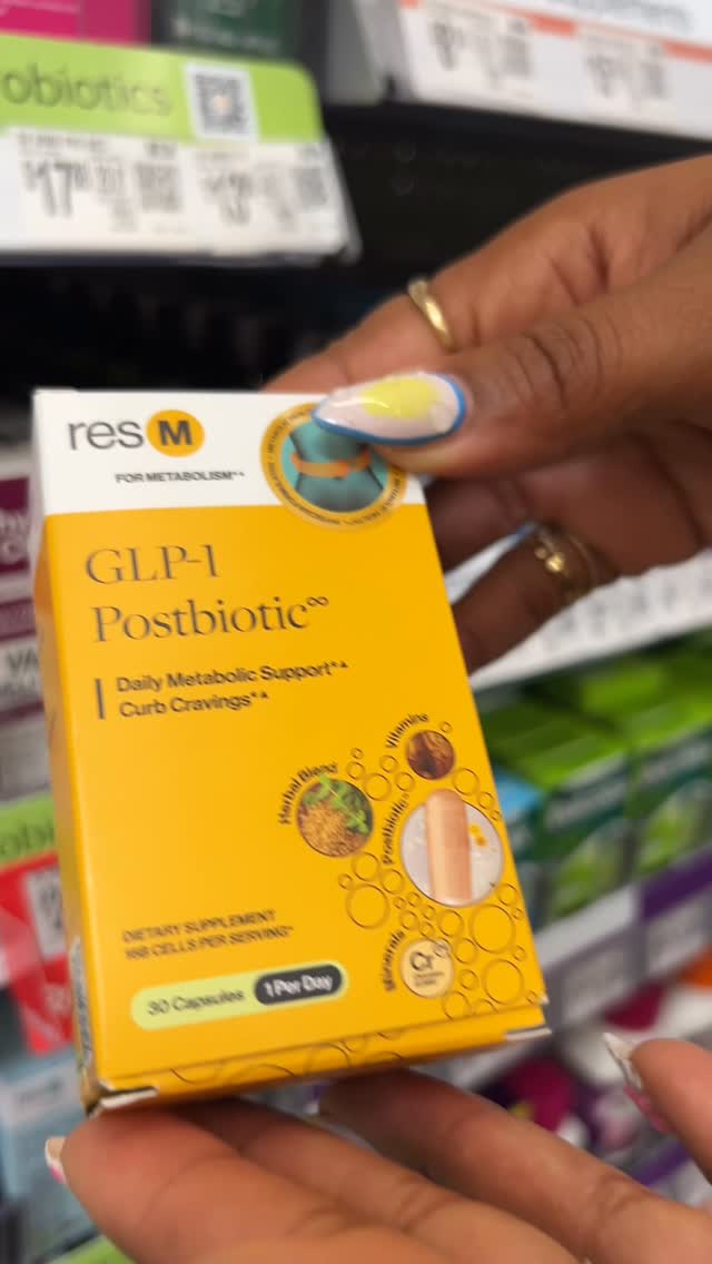 Instagram post by @thebeautybeau for Resbiotic. Caption reads: [...] $25?! That’s a recession win 🙌🏽 Shop....