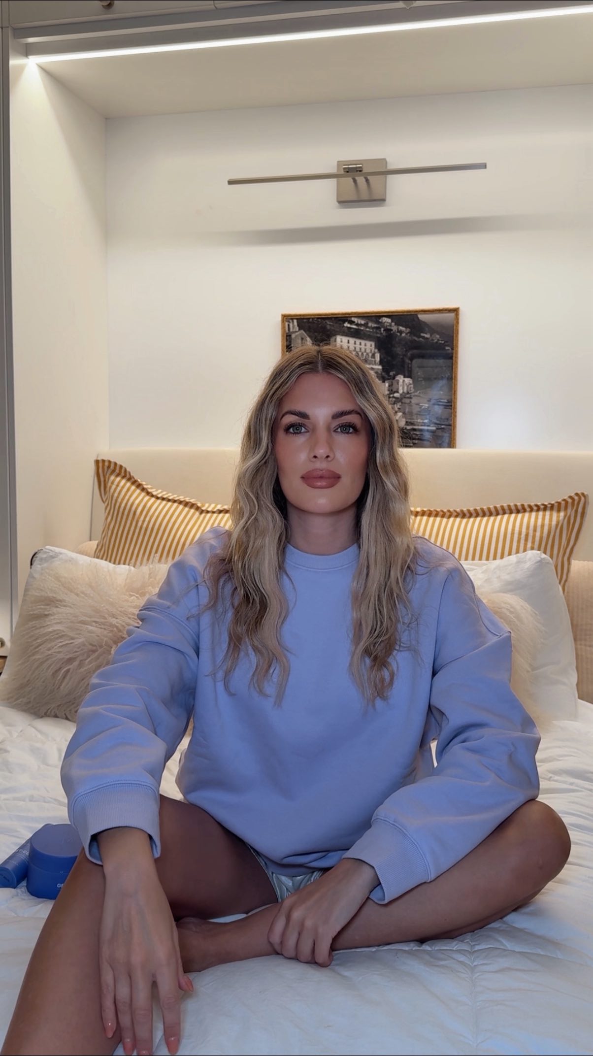 Instagram post by @thirtywaves for MAELYSCOSMETICS. Caption reads: #AD The SWEET DREAMS Sleep Tight Kit. The only....