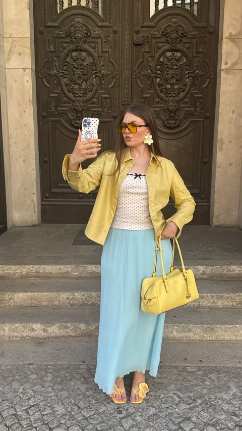 Instagram post by @fernanda_reads for BURGA. Caption reads: What is your fav Polka Dott look with....
