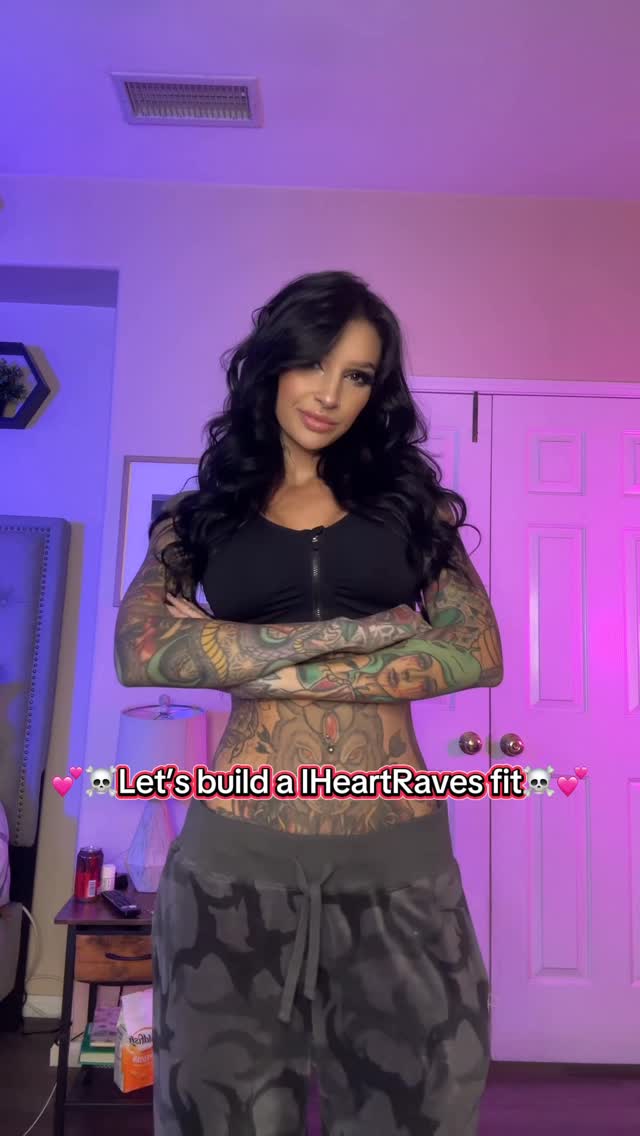 Instagram post by @angela_mazzanti for iHeartRaves. Caption reads: How fckn cute is this skull set from the new....