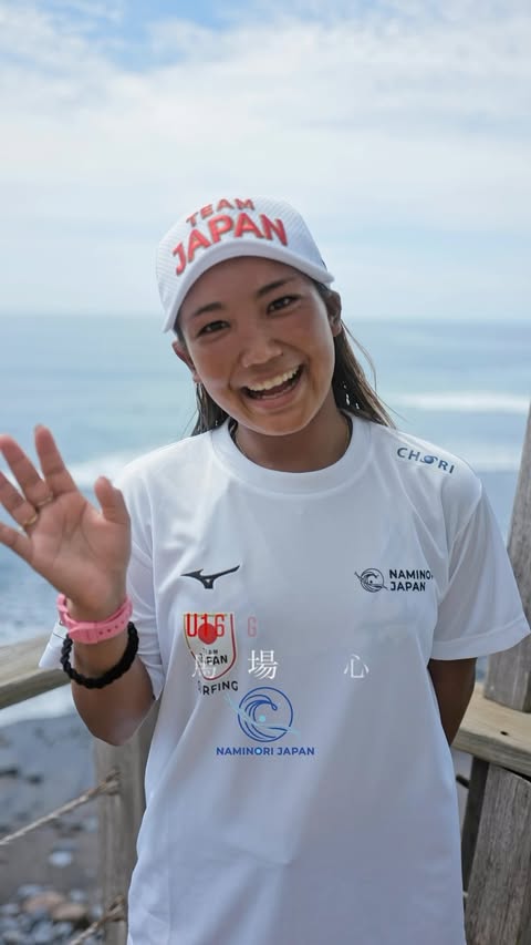 Instagram post by @kokoro_baba_ for Mizuno. Caption reads: [...] 波乗りジャパンスポンサー🇯🇵 @bluechain_chori @mizunojp....