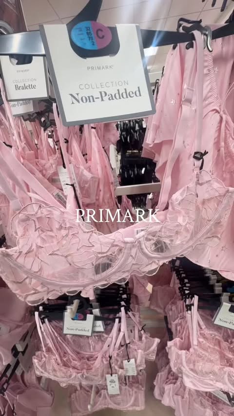 Instagram post by @highstreetstyleinspo for Primark. Caption reads: Super cute sets from @primark 💞💞

#primark....