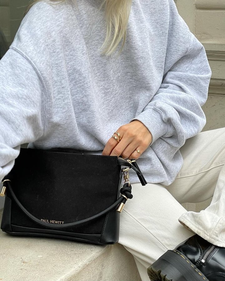 Instagram post by @minnahigh for PAUL HEWITT. Caption reads: Advert • „We want to inspire women to be confident....