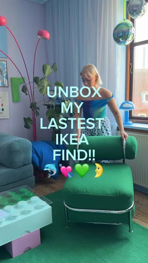 Instagram post by @rosalundbergr for IKEA. Caption reads: Omggg ikeaaaa, i love uuuu🐬🌈🍕🥞💘💘 har [...].