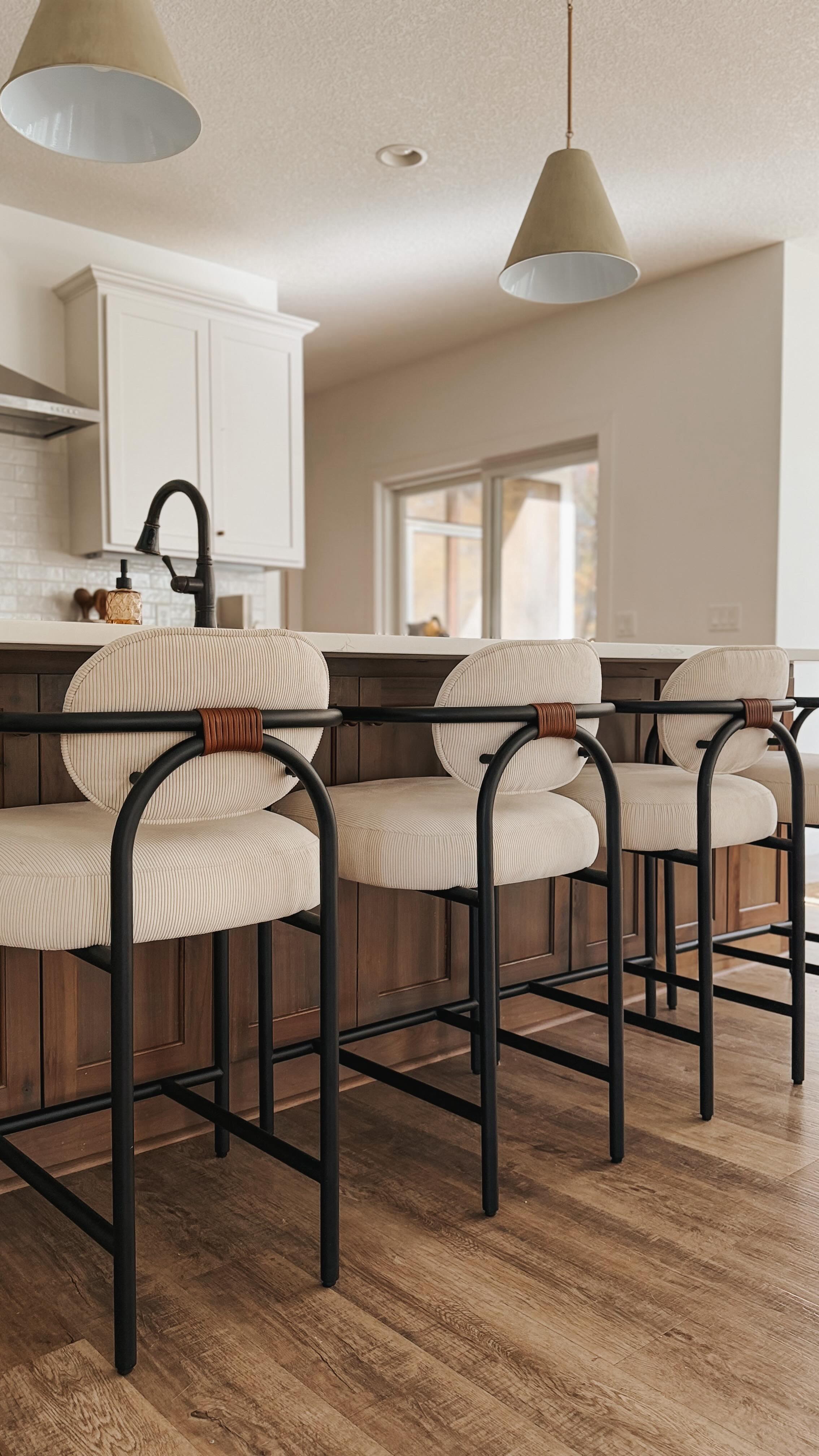 Instagram post by @hamiltonhaven5 for Denver Modern. Caption reads: Lately I've been drawn to pieces that bring simple....