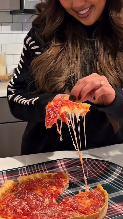 Instagram post by @sincerelyreneze for Lou Malnati's. Caption reads: Showing up to the holiday potluck with....