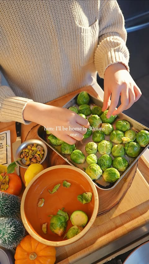 Instagram post by @fationatefoodbelly for Blue Apron. Caption reads: I’ve been enjoying cooking by myself lately....