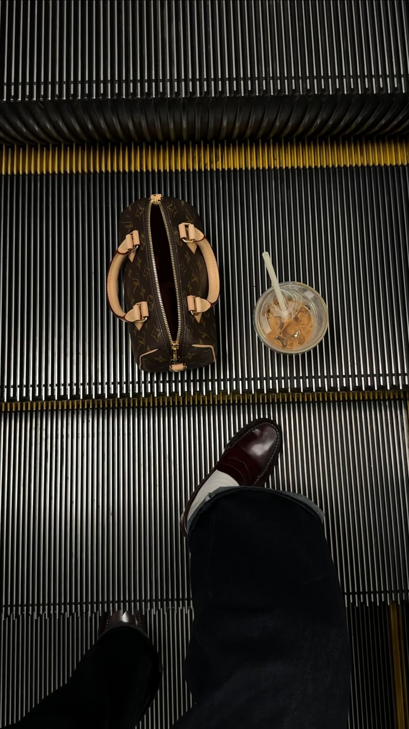 Instagram post by @paox33 for Pantene. Caption reads: #PantenePartner healthy hair or nothing 
@Pantene....