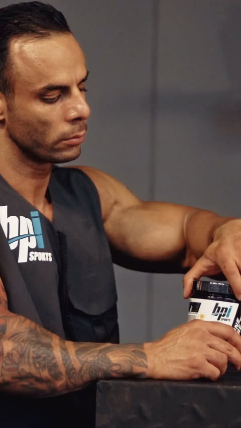 Instagram post by @shahinzolfaghari_ifbbpro for BPI Sports. Caption reads: This is how bpi works 💪🏾🔥 #bpisports....