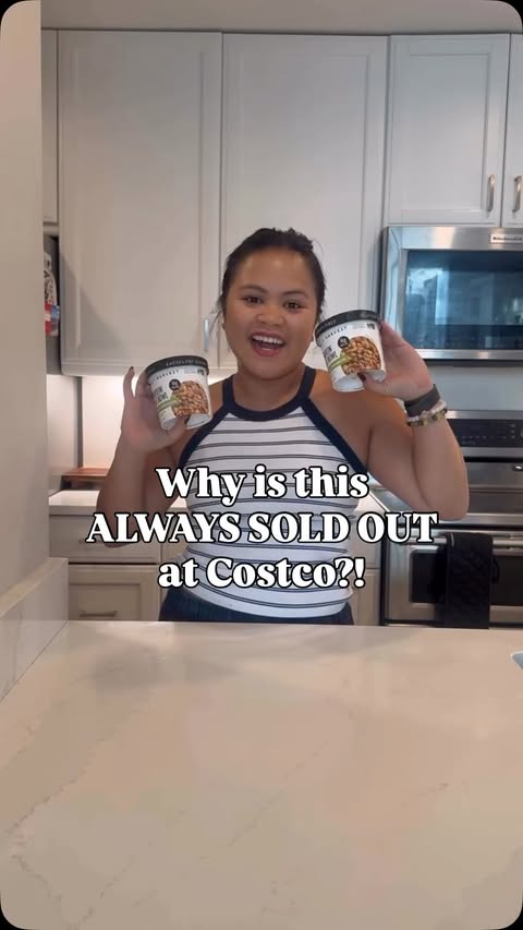 Instagram post by @msayunabilah for DAILY HARVEST. Caption reads: [...] out at Costco!! I kept seeing the Daily....