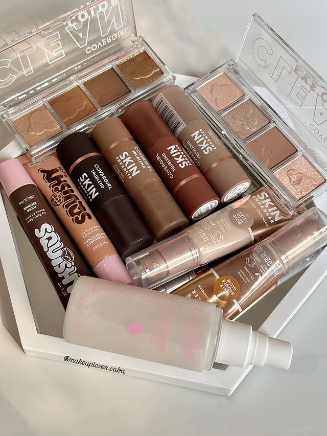 Instagram post by @makeuplover.saba for COVERGIRL. Caption reads: Summer Glow Must Haves!! ☀️ @covergirl 🌟 CLEAN....