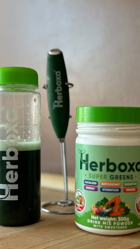 Instagram post by @marijaab__ for Herboxa. Caption reads: @herboxa 💚 #balkan #hrvatska #supergreens [...].