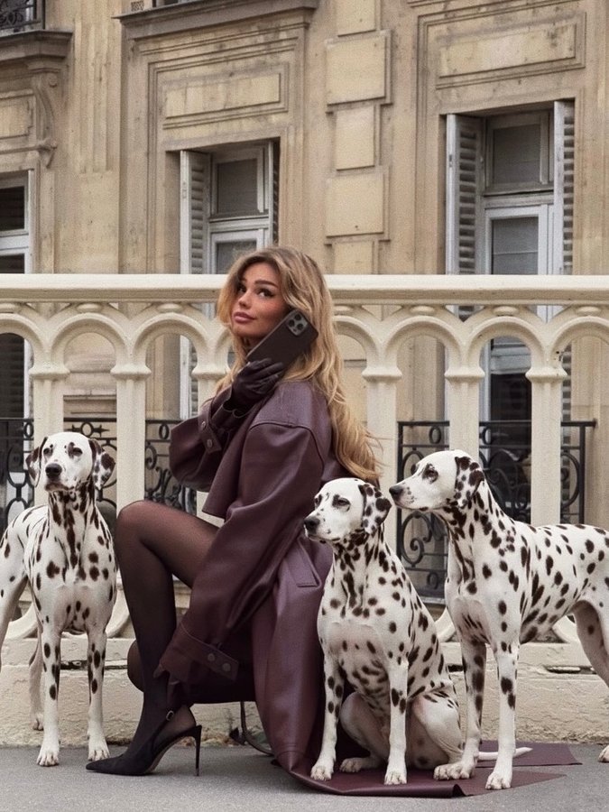 Instagram post by @lauraceliav for Lipsy London. Caption reads: Bordeaux for fall <3 
{ because I got so many....