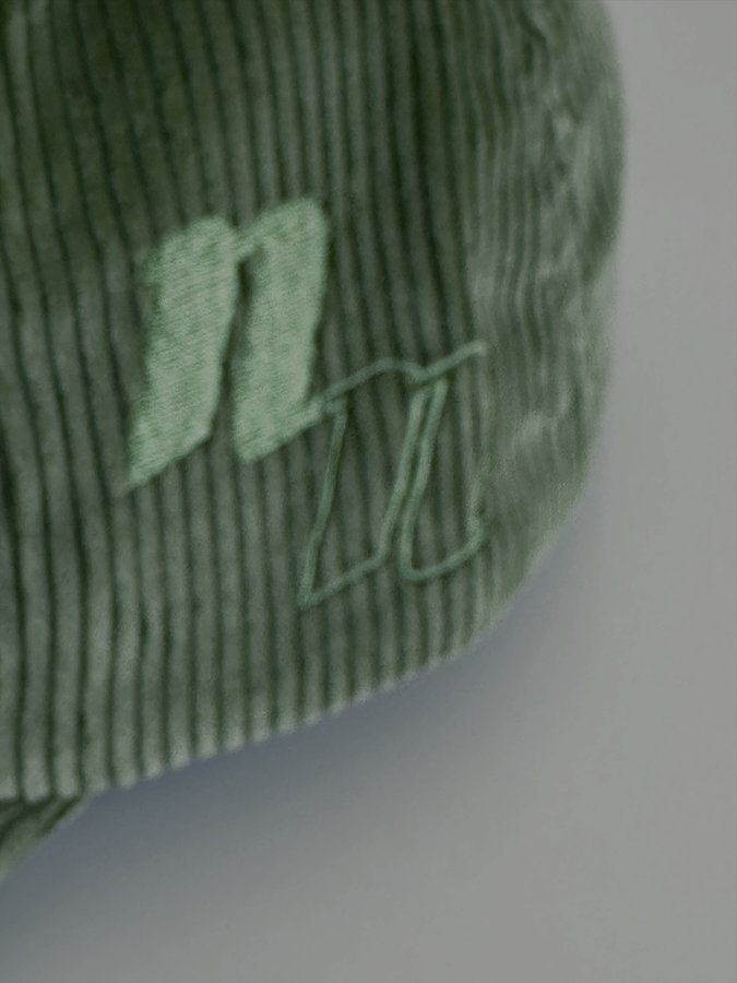 Instagram post by an influencer for Mühlbauer. Caption reads: (Advertisement).