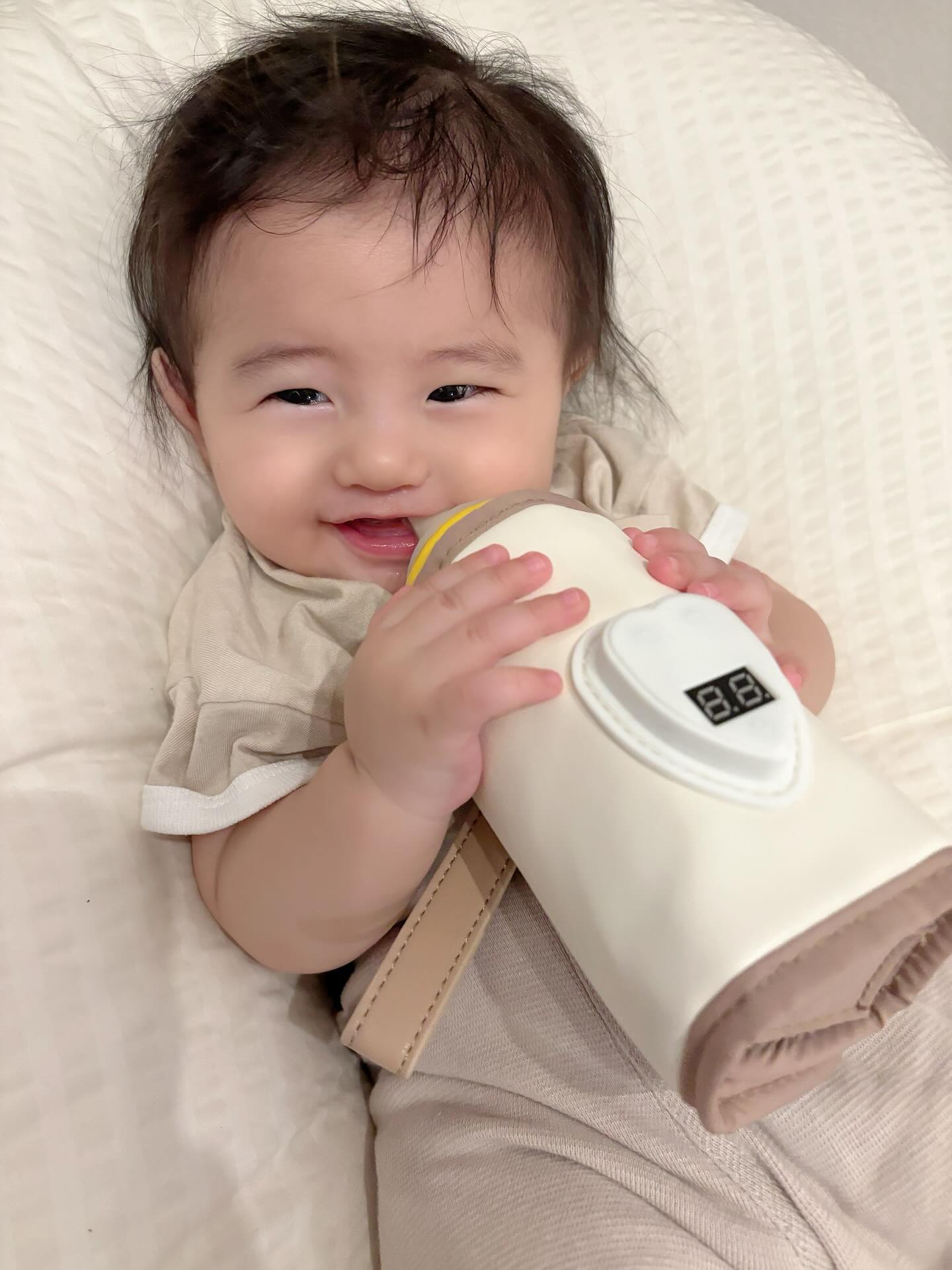 Instagram post by @himawari06230910 for FABOMI. Caption reads: ⭐︎
@fabomi_shop ....