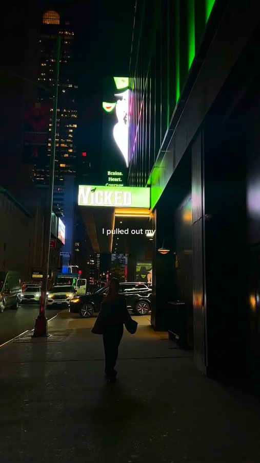 Instagram post by @hannahschiav for SeatGeek. Caption reads: Spontaneous plans made easy with last-minute....