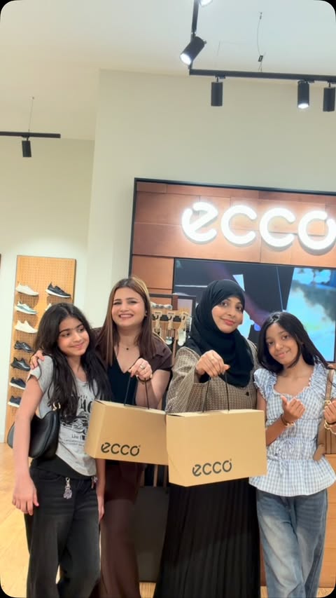 Instagram post by @blogss_by_zunaira for ECCO. Caption reads: X @ecco Back to school, but make it comfortable!....