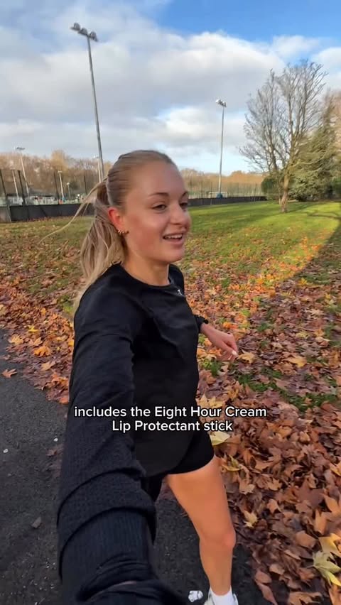 Instagram post by @drbeccasalmon for Elizabeth Arden. Caption reads: ad 💗 the @elizabetharden Eight Hour®️ Collection....