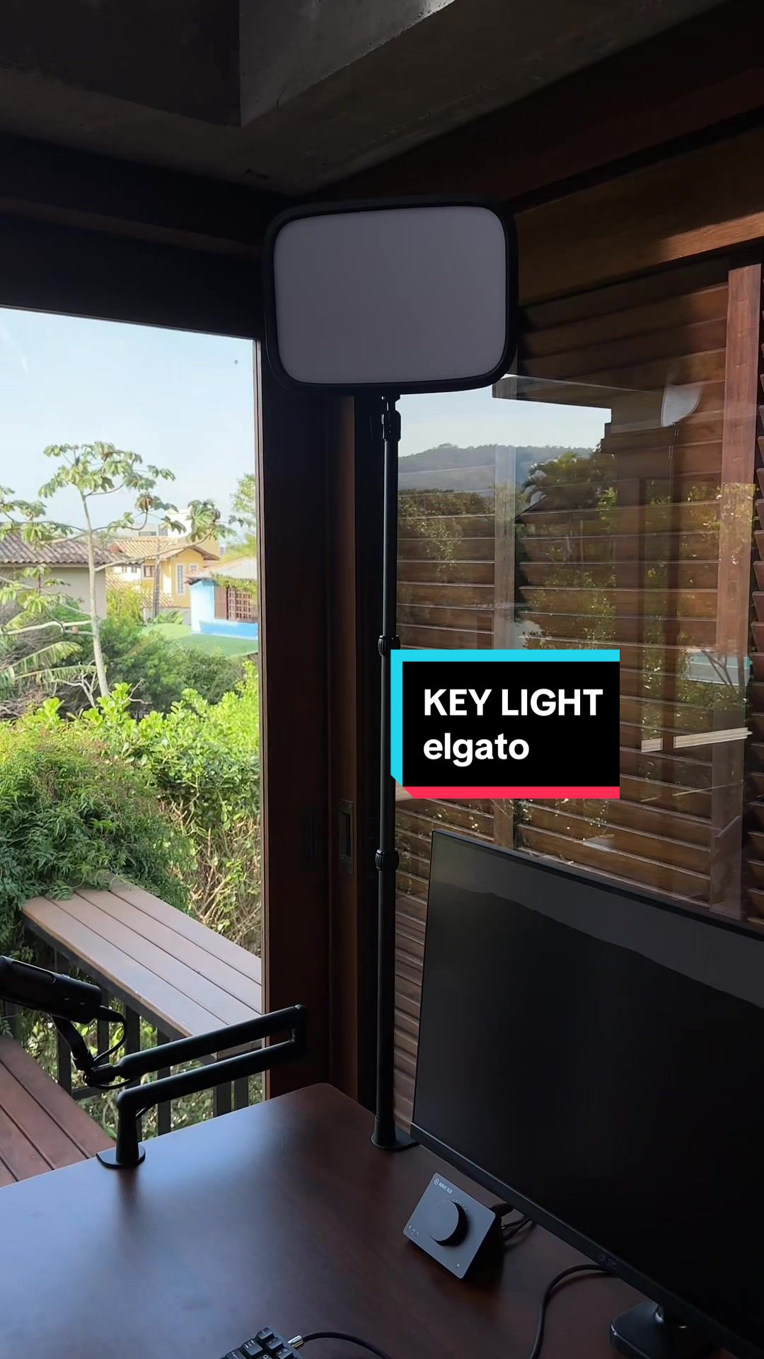 TikTok post by @knots.setup for Elgato. Caption reads: ELGATO KEY LIGHT  2800 Lumens, space-saving metal....