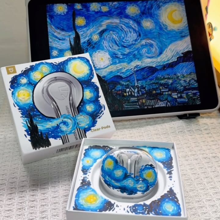 Instagram post by @_sinyinnn_ for SOUNDPEATS. Caption reads: Unboxing my Clear Pods from @soundpeats_global and....