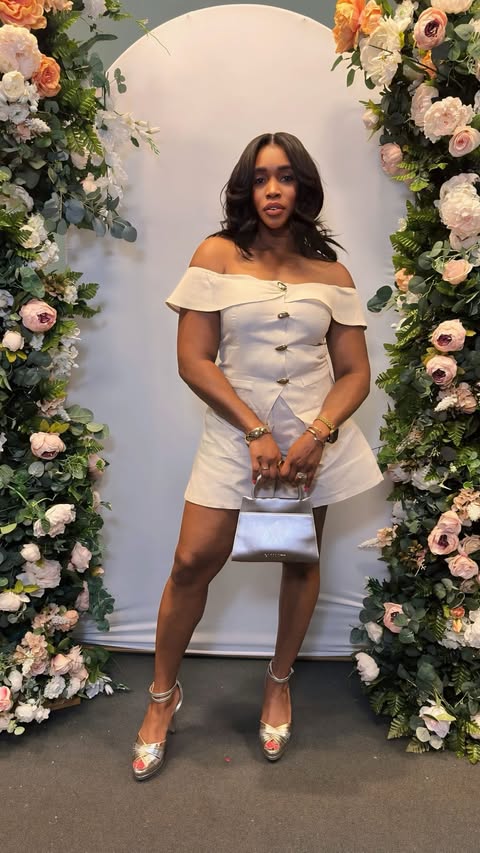 Instagram post by @lakeshialashelle for ShoeDazzle. Caption reads: [...] @micas.official (LakeshiaJ12) Shoes....