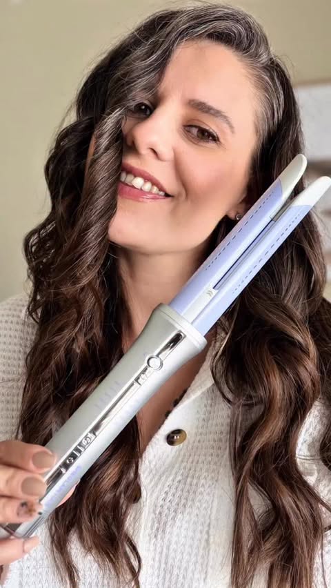 Instagram post by an influencer for Sheglam. Caption reads: [...] my hair. I’ve been using the SHEGLAM HAIR....