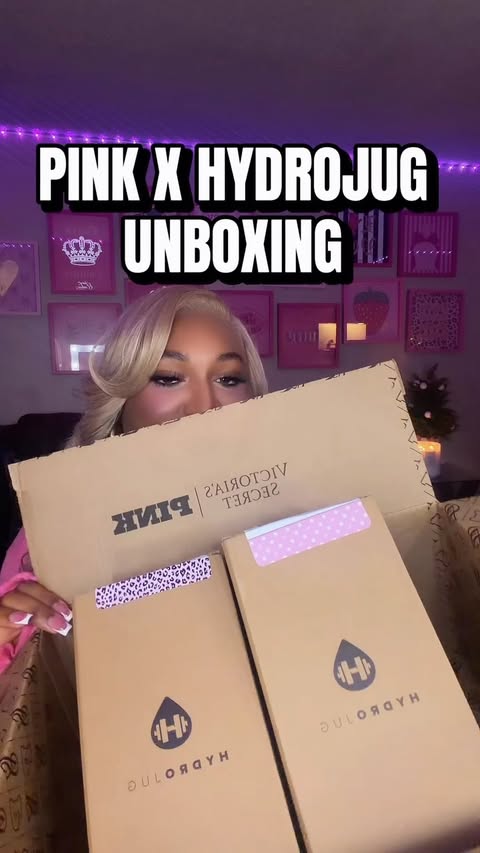 Instagram post by @doseofkasandra for HydroJug. Caption reads: @vspink X @hydrojug collab 🩷✨ Did you girlies....