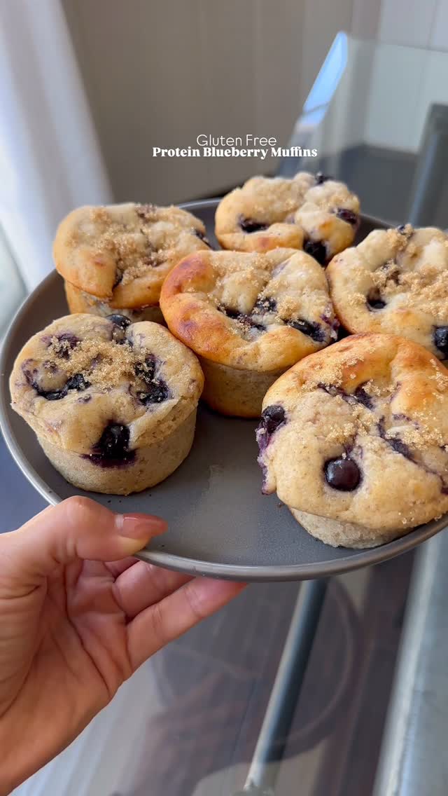 Instagram post by @mealprepsandmacros for Lakanto. Caption reads: 🫐Gluten Free Blueberry Muffins. You NEED to try....