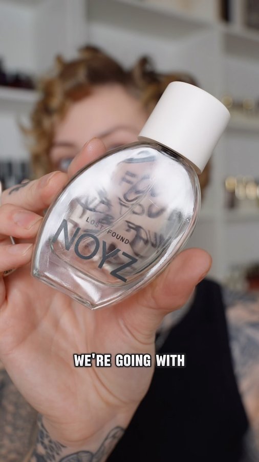 Instagram post by @oliviaolfactory for Tocca. Caption reads: [...] Day by @noyz_official 
-Florence by @tocca....