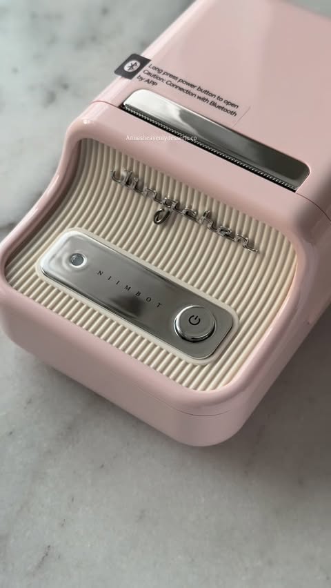 Instagram post by @annasheavenlydesserts.co for NIIMBOT. Caption reads: Gifted by @niimbot 🤍 I put this label maker to....
